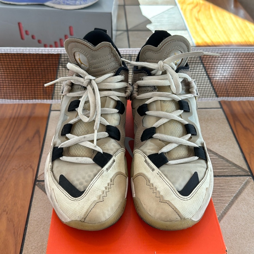 Nike men’s Why Not basketball sneakers size 8.5